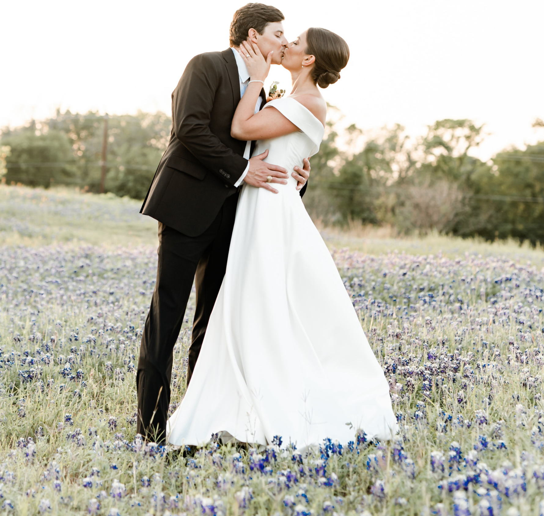 Find Wedding Photographers in Houston | Photo: Still Miracle Photography