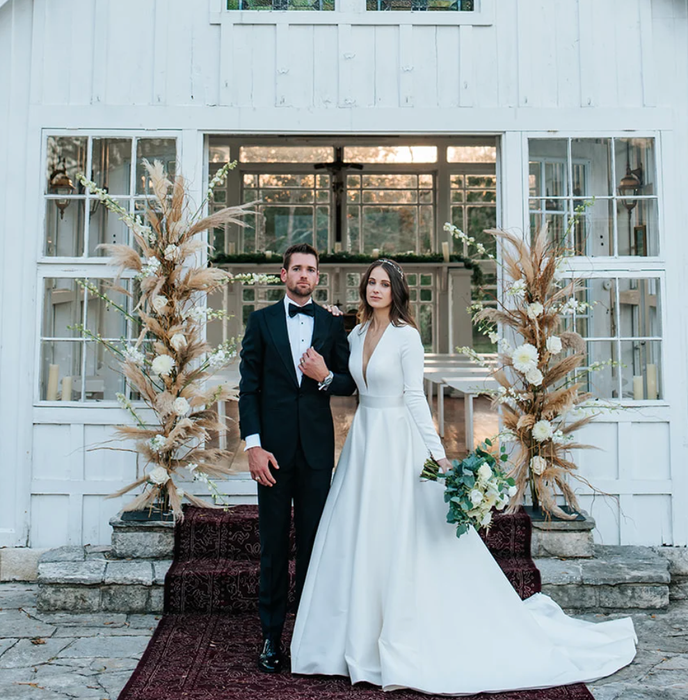 Winter Wedding in the Heart of Aggieland at 7F Lodge