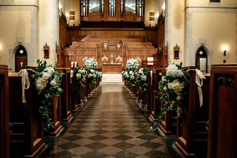 houston wedding, church, ceremony decor