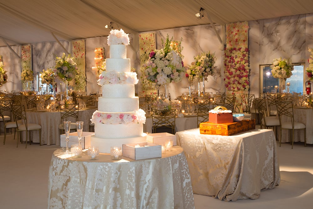 wedding cake and grooms cake ideas