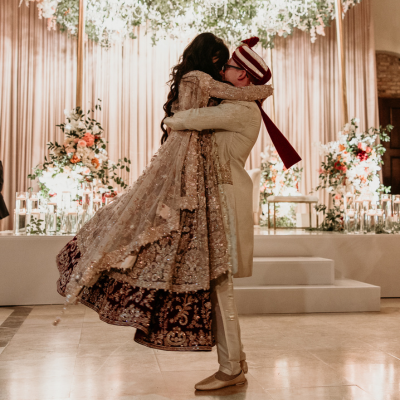 An Enchanting Fusion Wedding Blending American & Bengali Traditions