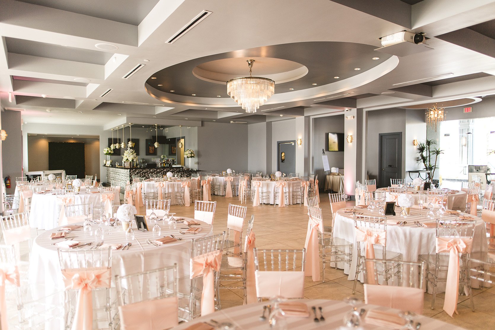 houston wedding, waters edge, wedding reception decor, blush, gold