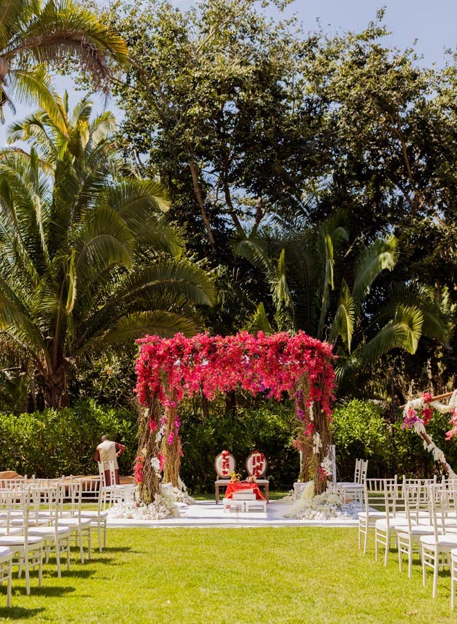 Vibrant florals detail in the tropical Hindu ceremony in Mexico.