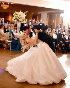 Perfect Your First Dance with a Top Houston Wedding Choreographer