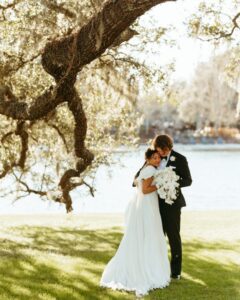 A Serene Outdoor Houston Wedding with Lively Music by Hybrid 7