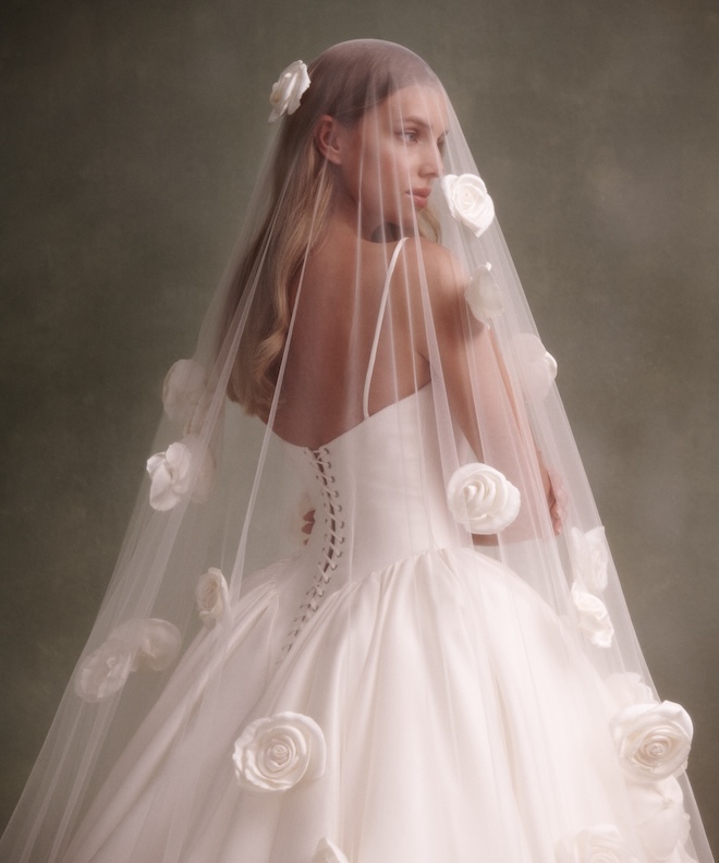 Veil with Mikado flower embellishments