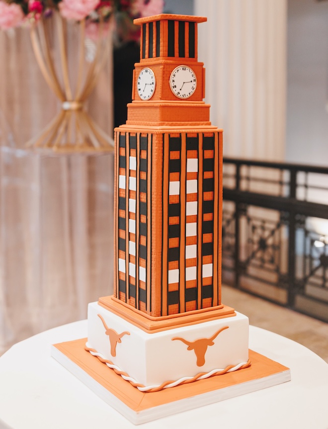 Cakes by Gina designs a groom's cake that replicates of the University of Texas at Austin's bell tower. 