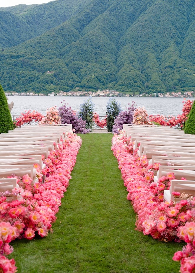 A vibrant al fresco wedding at Villa Balbiano.