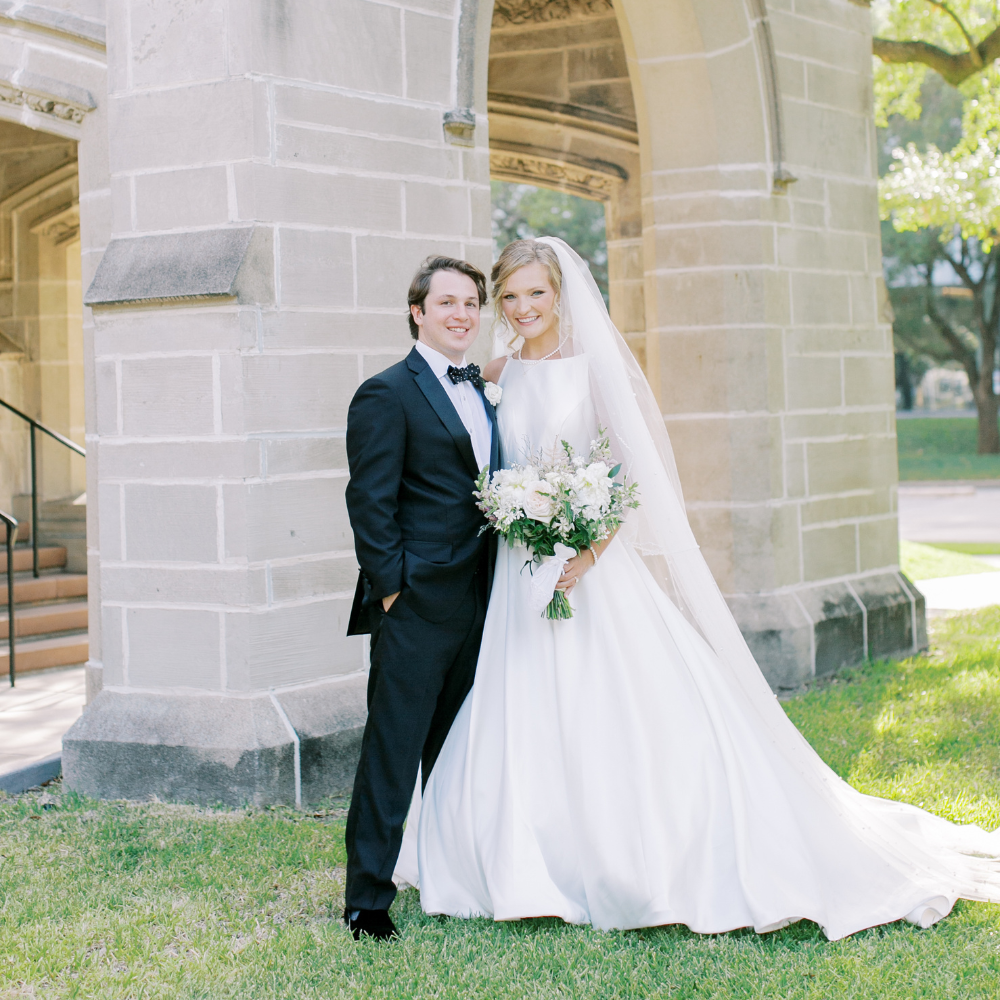 An Elegant Wisteria-Hued Wedding at The Astorian