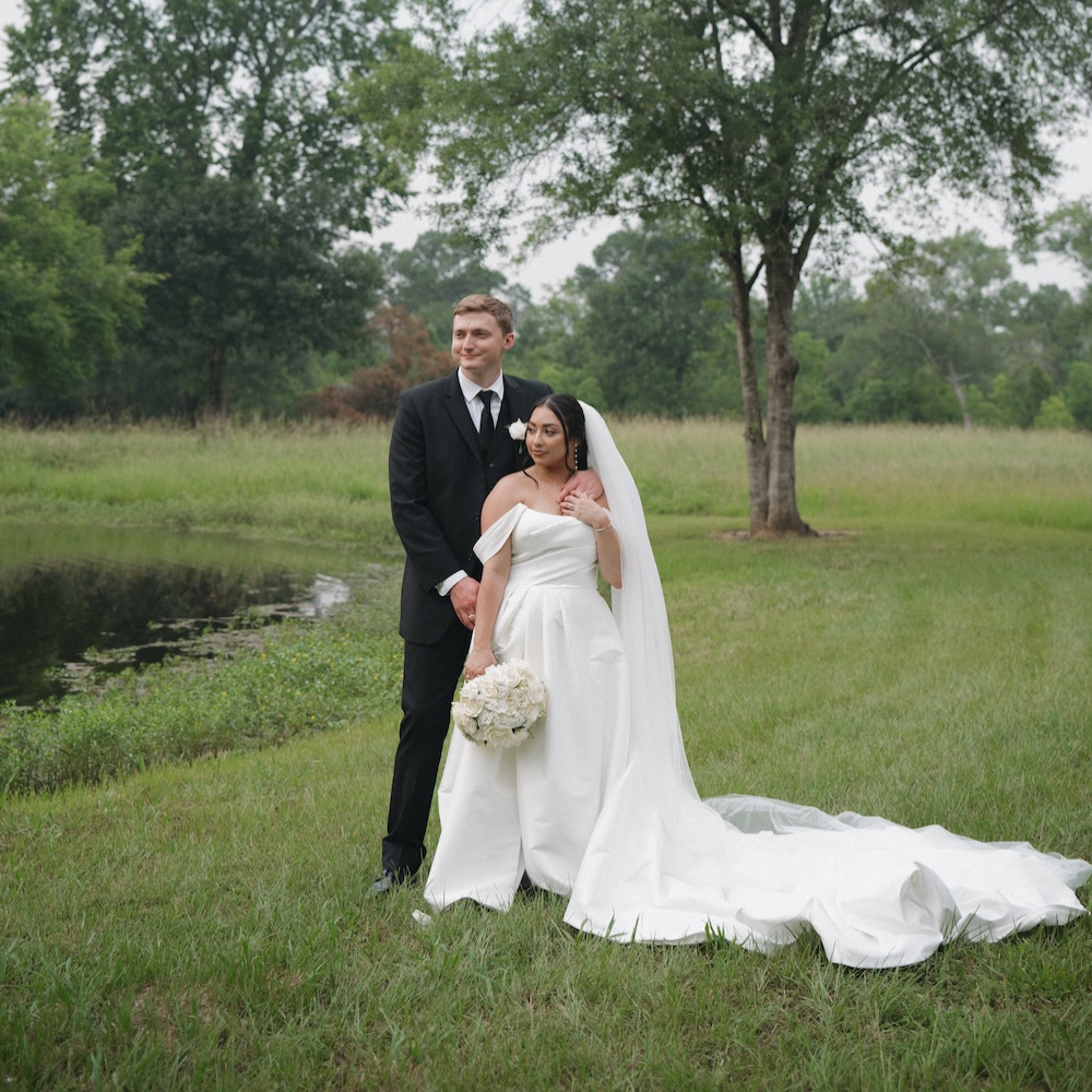 Sage Green & White Chapel Wedding by Mandi Roach Photography