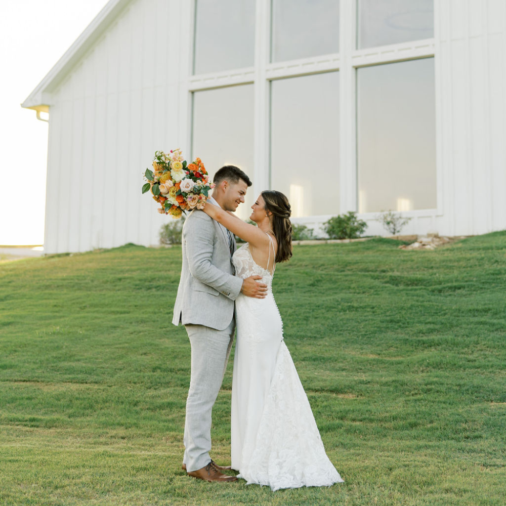 A Colorful Farmhouse Wedding in Shades of Pink, Peach & Orange