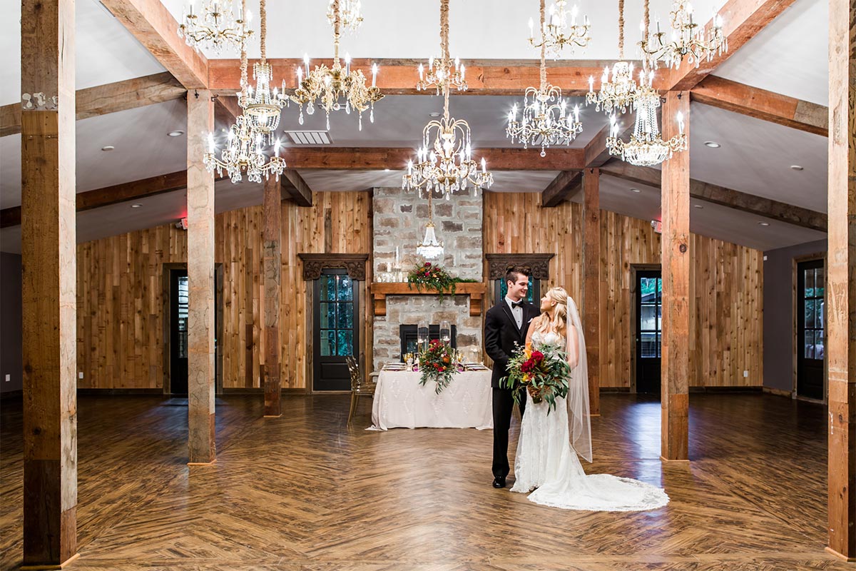  Wedding  Venue  in Houston  The Grand Hall at Deer Lake 